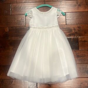 Size 5 flower girl dress